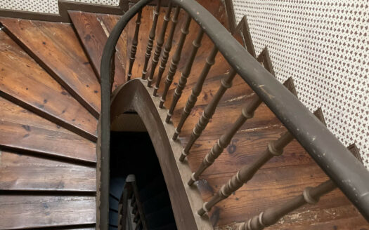 Rare, les Halles, maison de ville au clame