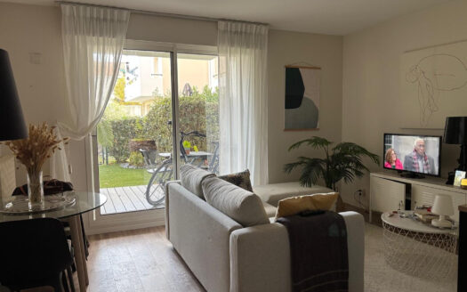 BIARRITZ T2 JARDIN PARKING